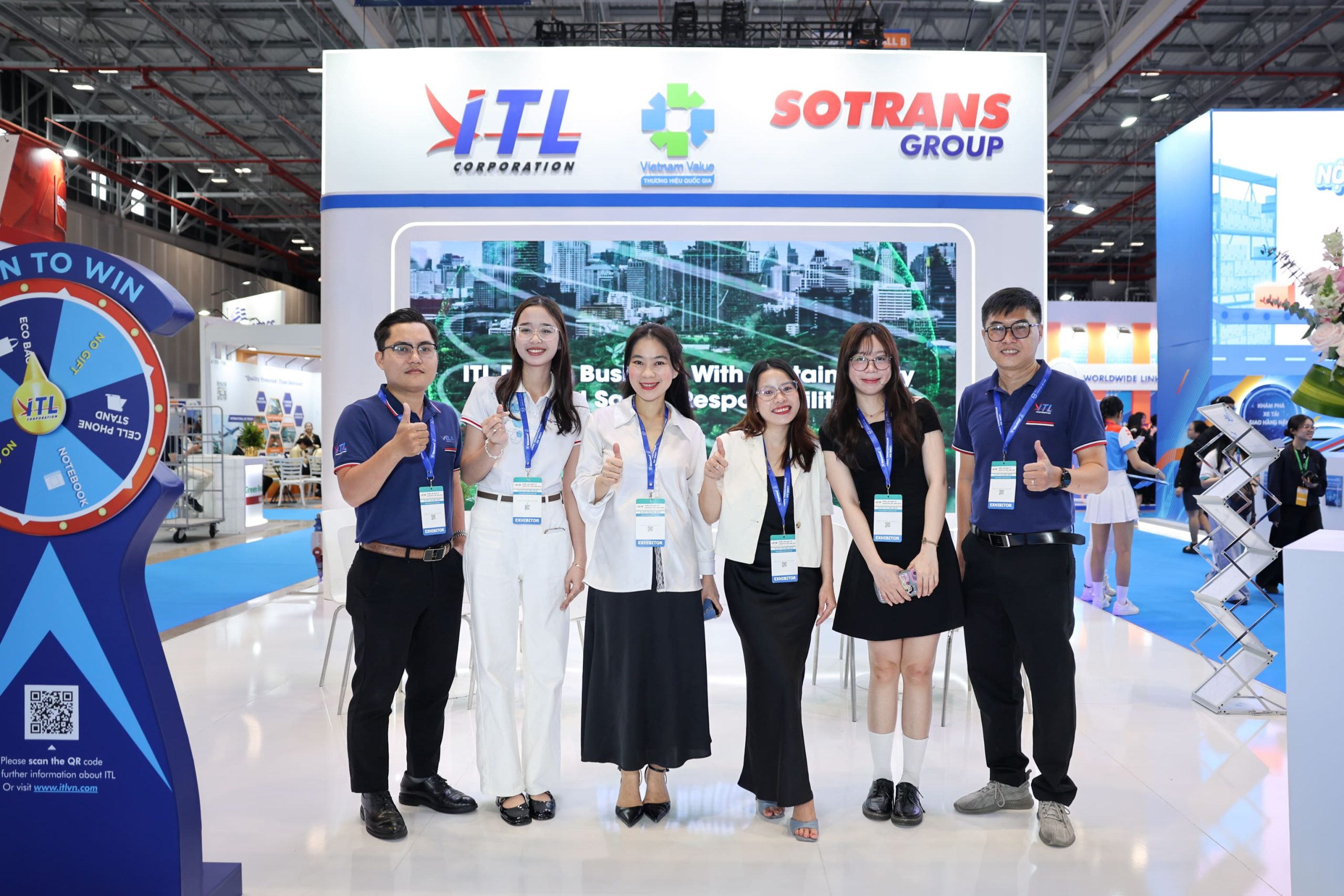 Quay phim chụp hình sự kiện TP.HCM
